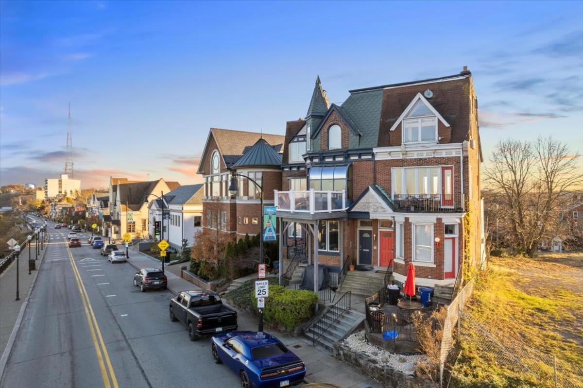 Skyline At Your Door - Studio With A View Pittsburgh Luaran gambar
