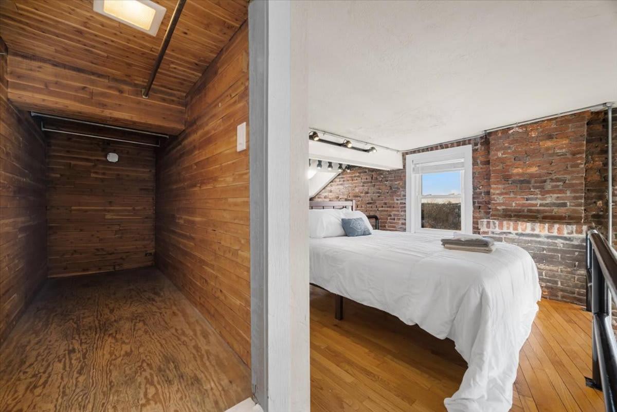 Skyline At Your Door - Studio With A View Pittsburgh Luaran gambar