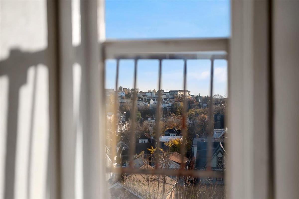Skyline At Your Door - Studio With A View Pittsburgh Luaran gambar