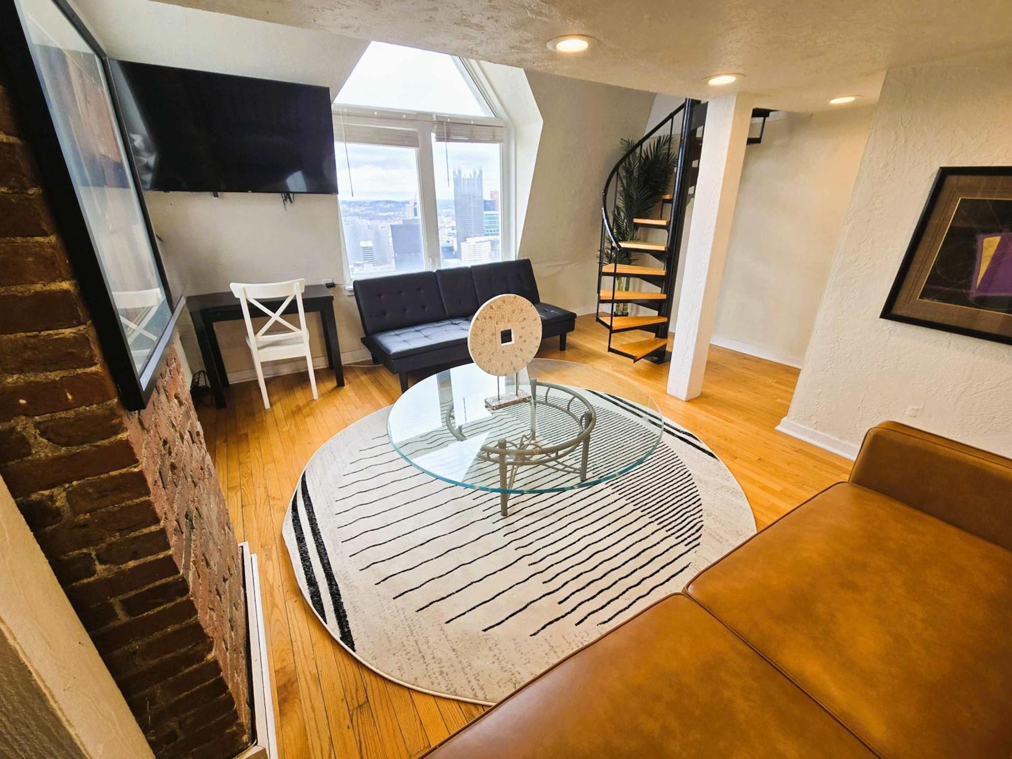 Skyline At Your Door - Studio With A View Pittsburgh Luaran gambar